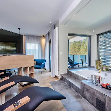 Hotel Sternwirt - Wellnesshotel Zwischen Nuernberg Und Amberg 3*