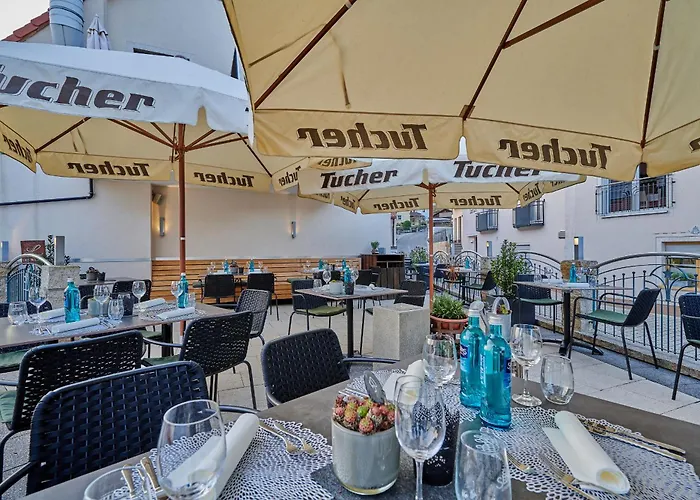 酒店 Sternwirt - Wellnesshotel Zwischen Nuernberg Und Amberg 3*